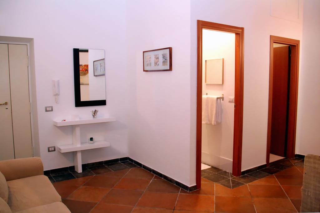B&B Darsena Pozzuoli Oda fotoğraf