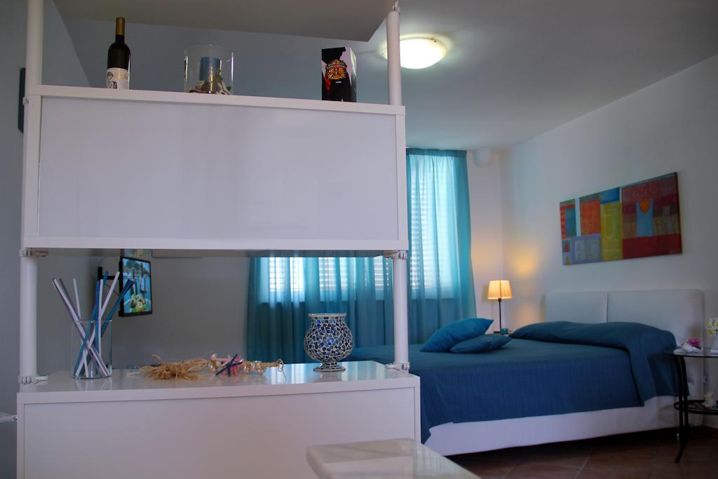 B&B Darsena Pozzuoli Oda fotoğraf
